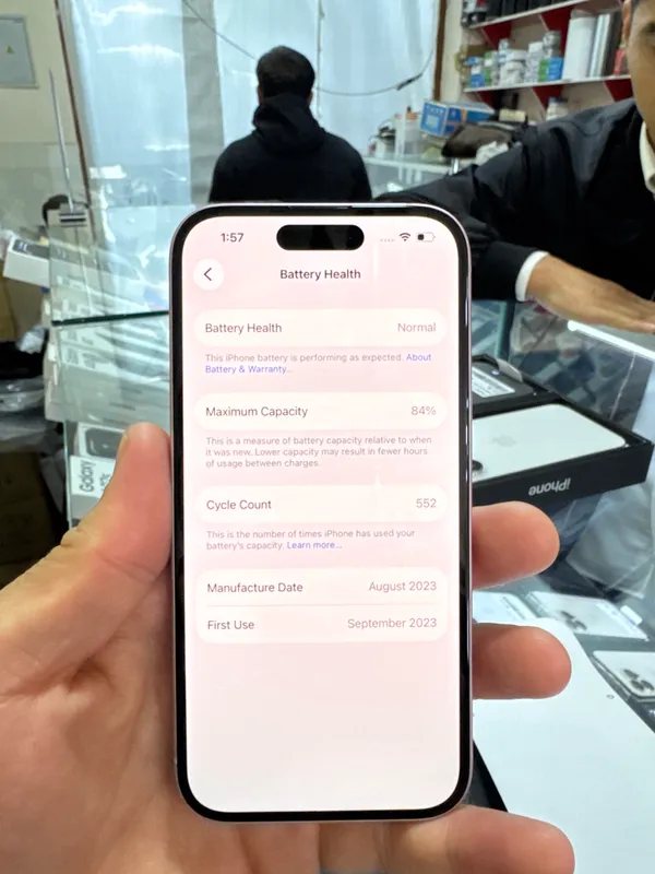 iPhone 15 3