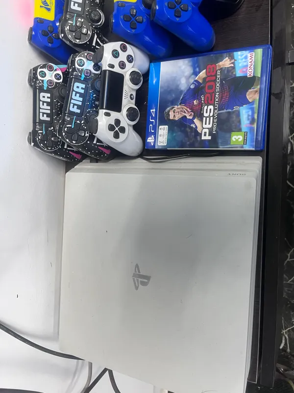 PS4 Pro, 1 ТБ 1 PS4 Pro, 1 ТБ 1