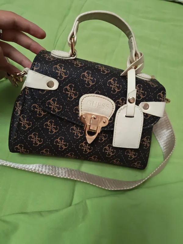 сумма GUESS 1