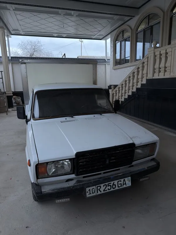 2107 Pickup sotiladi