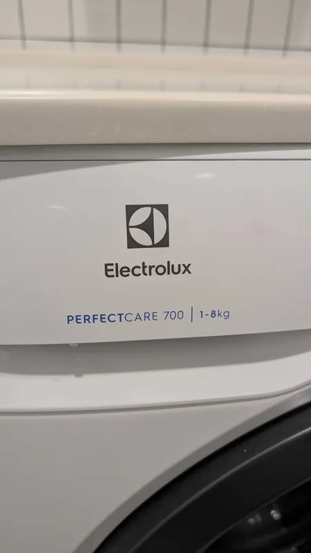 Стиральная машина Electrolux PerfectCare 700 4 Стиральная машина Electrolux PerfectCare 700 4