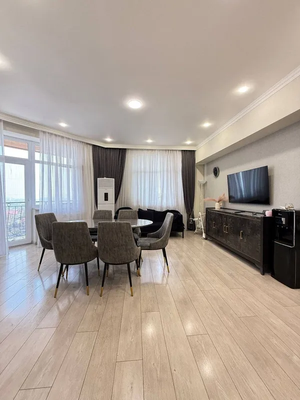 Nikitina Residence turar joy majmuasida 5 xonali kvartira 4 Nikitina Residence turar joy majmuasida 5 xonali kvartira 4