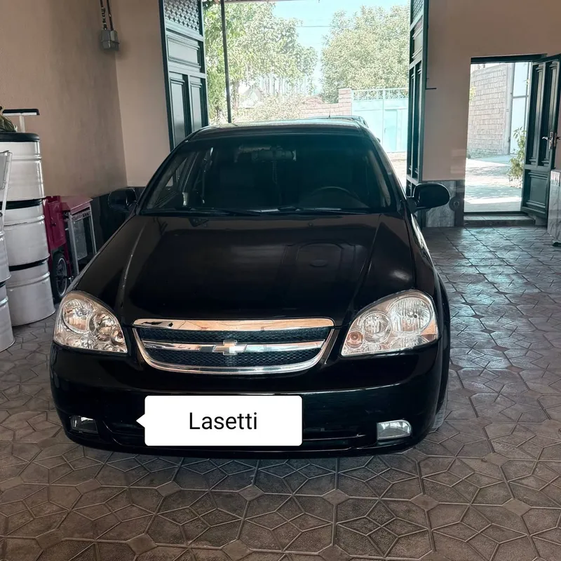 lasetti 1
