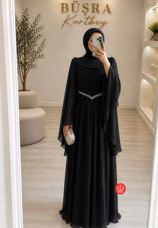 135 тысяч. Шифоновое платье с матричным принтом. Размеры S, M, L, XL 2