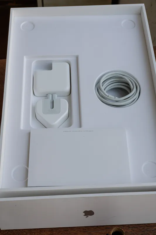 Apple MacBook Air M1 2020, 8Gb RAM/256 Gb 5 Apple MacBook Air M1 2020, 8Gb RAM/256 Gb 5