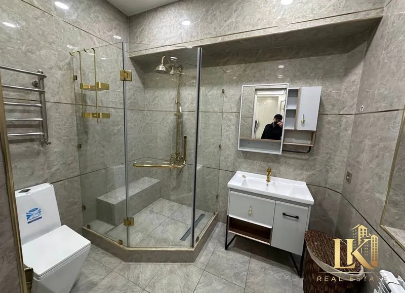 4-комнатная квартира в ЖК Jangox, 215 м², 2/8 этаж — фото 7