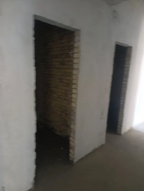 Продаётся квартира в райцентре, рядом с базаром 6