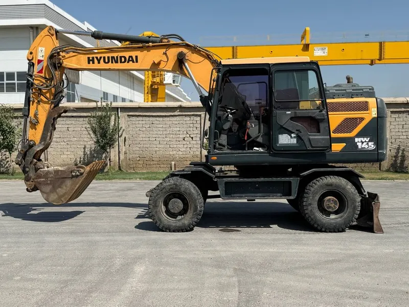 колесный экскаватор Hyundai HW145 6