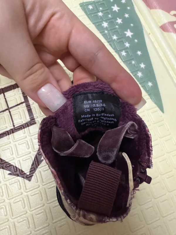 H&M’dan yengil issiqlik saqlovchi bolalar botinkalari 3 H&M’dan yengil issiqlik saqlovchi bolalar botinkalari 3