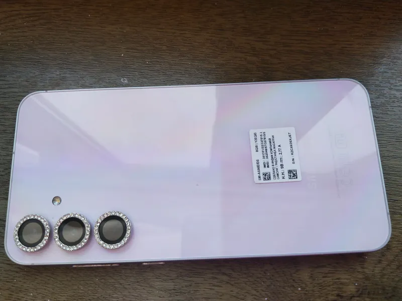 Продаётся Samsung A55 5G 3 Продаётся Samsung A55 5G 3