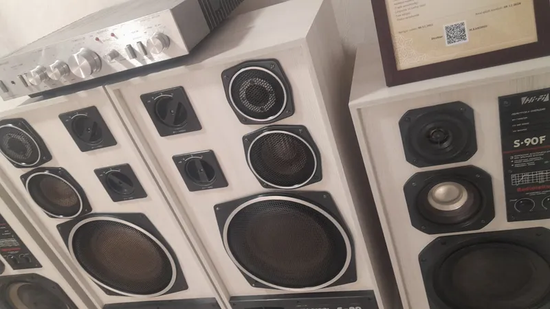 Продаются колонки S 90. 2800 000 3