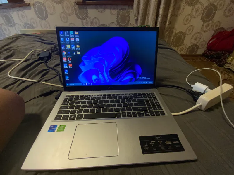 noutbuk core I7 11-avlod sotiladi 2 noutbuk core I7 11-avlod sotiladi 2