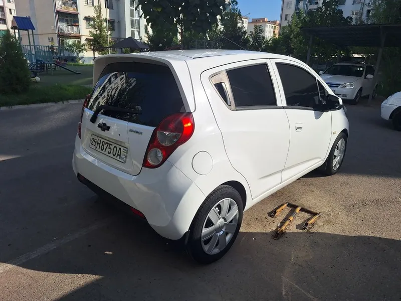 Arenda vikop spark avtomat gaz 7