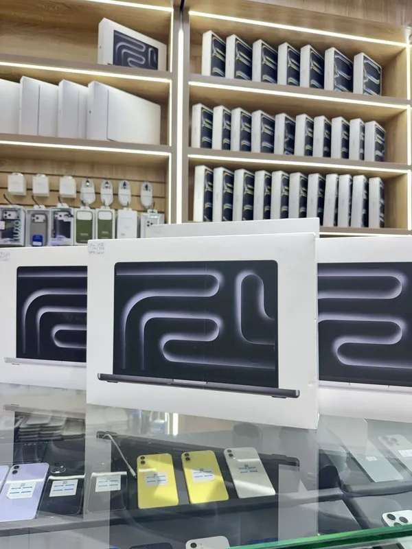 Macbook Pro M5 14inch 16/1Tb nasiya savdo bor Macbook Pro M5 14inch 16/1Tb nasiya savdo bor