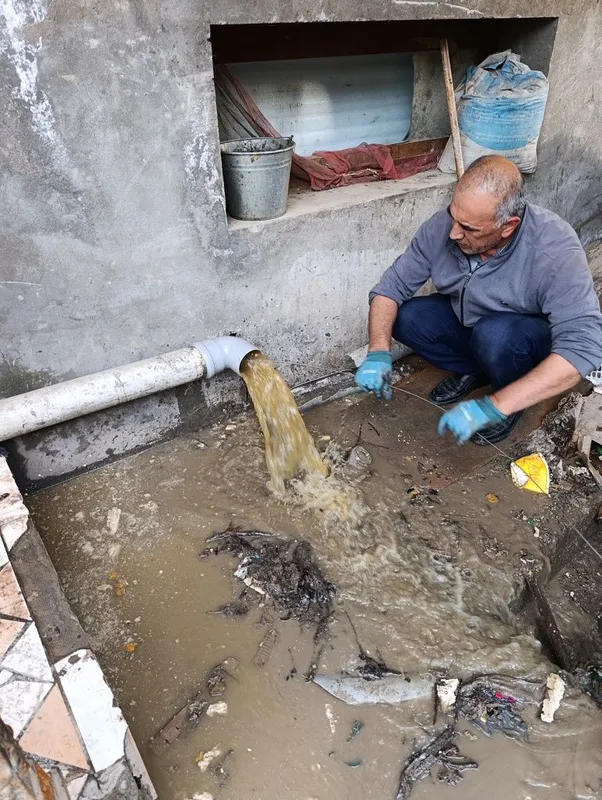 Kanalizatsiya quvurlarini sifatli tez Xamyonbop narxlarda tozalash24/7