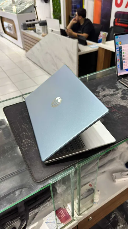 Hp Laptop 15 intel core i5 — фото 1