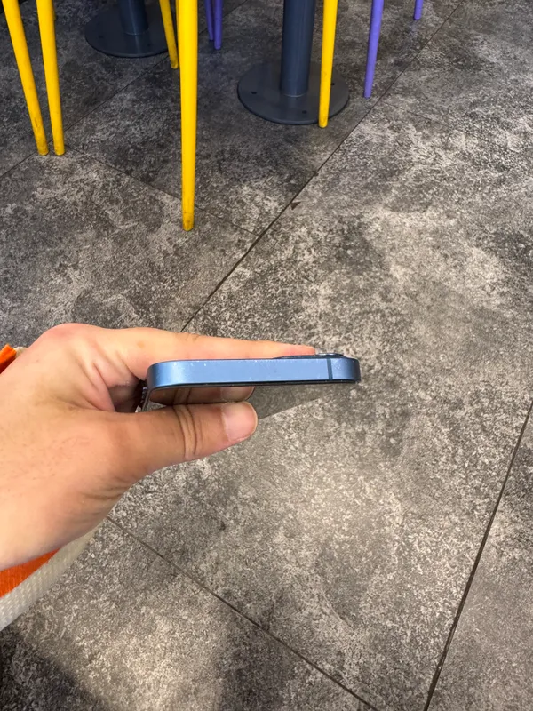Iphone 13 3
