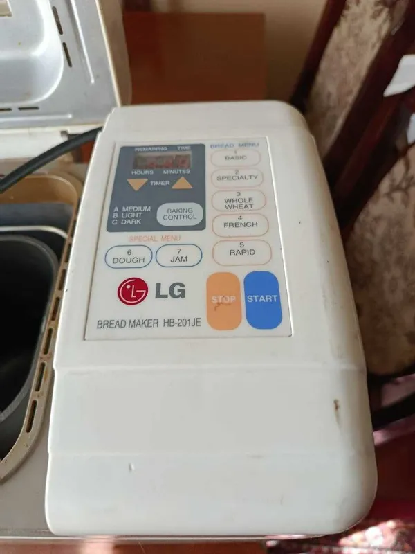 Хлебопечка LG HB201JE — фото 2