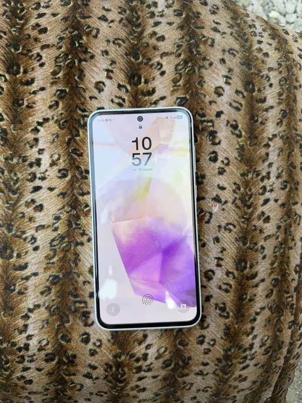 Samsung a35 5g aybi yoq 128/8