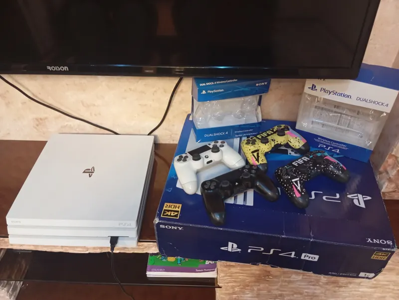 playstation 4 pro — фото 3