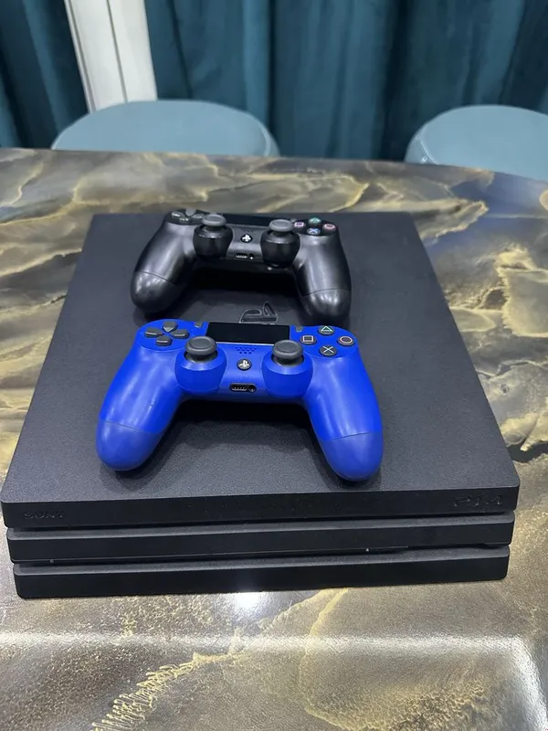 Playstation 4Pro — фото 3