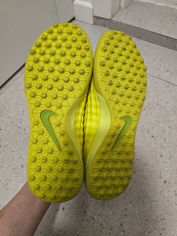 Кросовки ( бутсы) Nike — фото 2