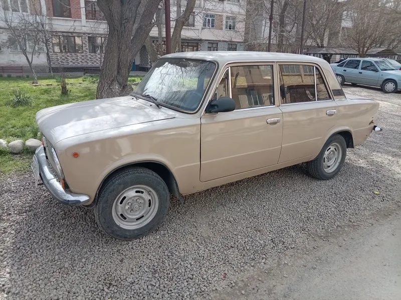 Жигули ваз 21-013