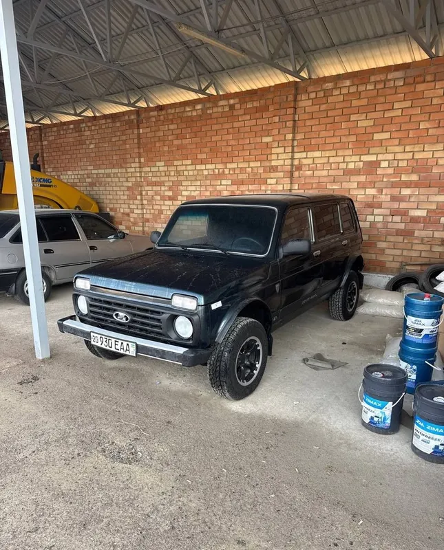 Lada Niva 4x4 Bronto 4