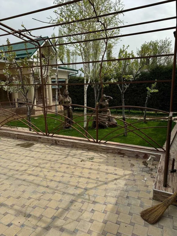Дом дача у реки с бассейном — фото 5