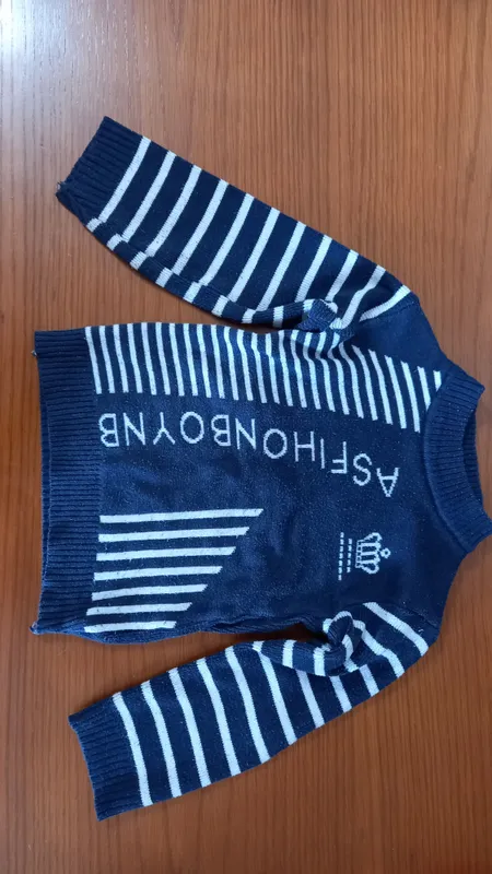 Кофта для мальчика 4-6 лет