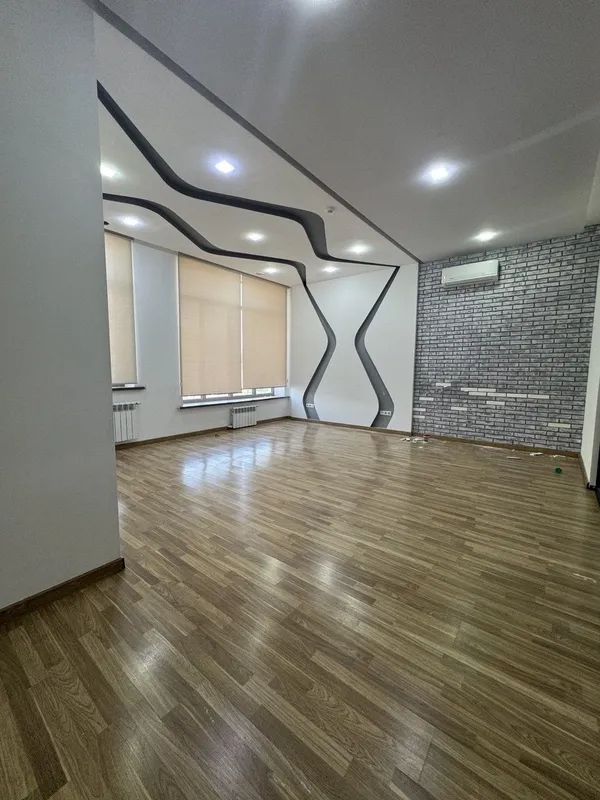 Хамза Метро недалеко Сдаётся офис 10 Комнат 310м2 9