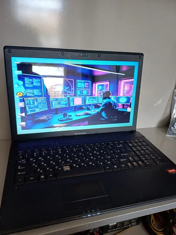 Noutbuk  Lenovo  G565