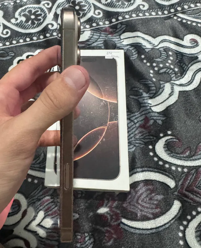 Iphone 16 pro max 1 Iphone 16 pro max 1