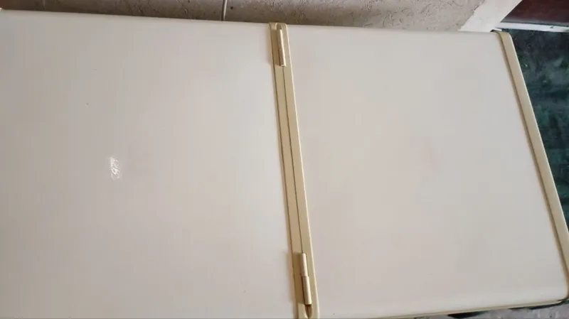 Морозильник сотилади 4