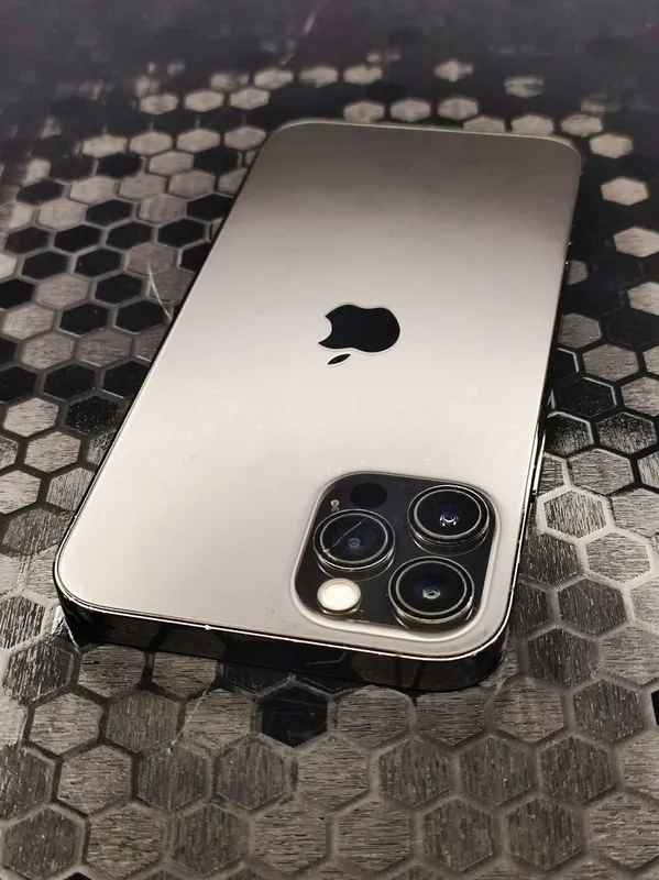 iPhone 12 Pro — фото 2
