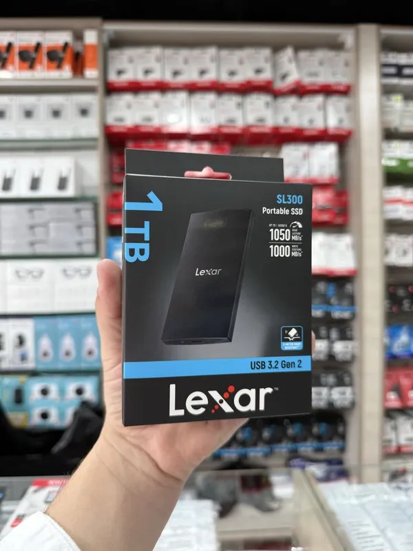 Lexar SL 300 portable ssd
