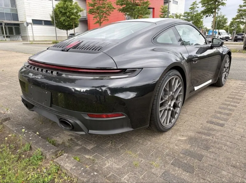 Porsche 911 Carrera 2026 4 Porsche 911 Carrera 2026 4