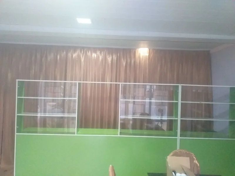 UNIVERSAL MEBEL. APTEKA,OSHHONA,MAGAZIN UCHUN