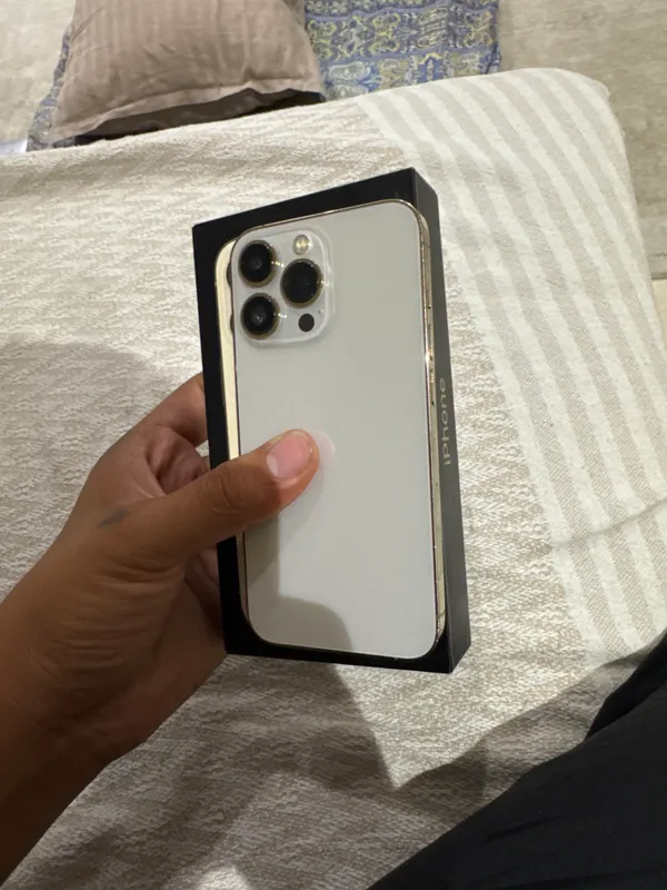 IPHONE 13 PRO 1