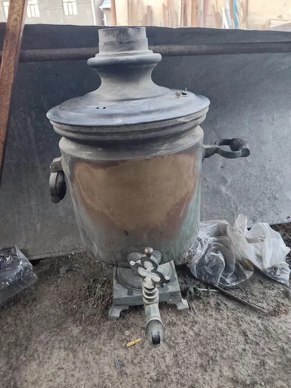 Qadimiy samavar sotiladi