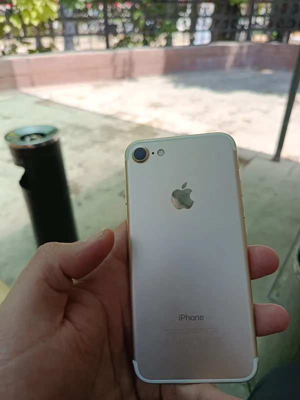 iPhone 7 32 tani ideal — фото 1