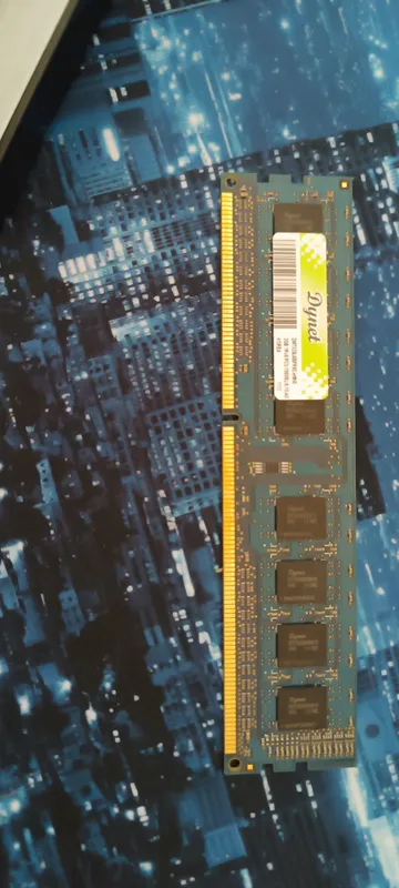 Продаю оперативную память DDR3 2gb 1 Продаю оперативную память DDR3 2gb 1