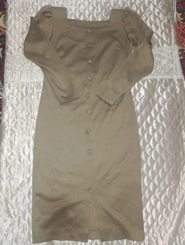 hijobga kirganim sababli sotyabman kiyimlarni 1