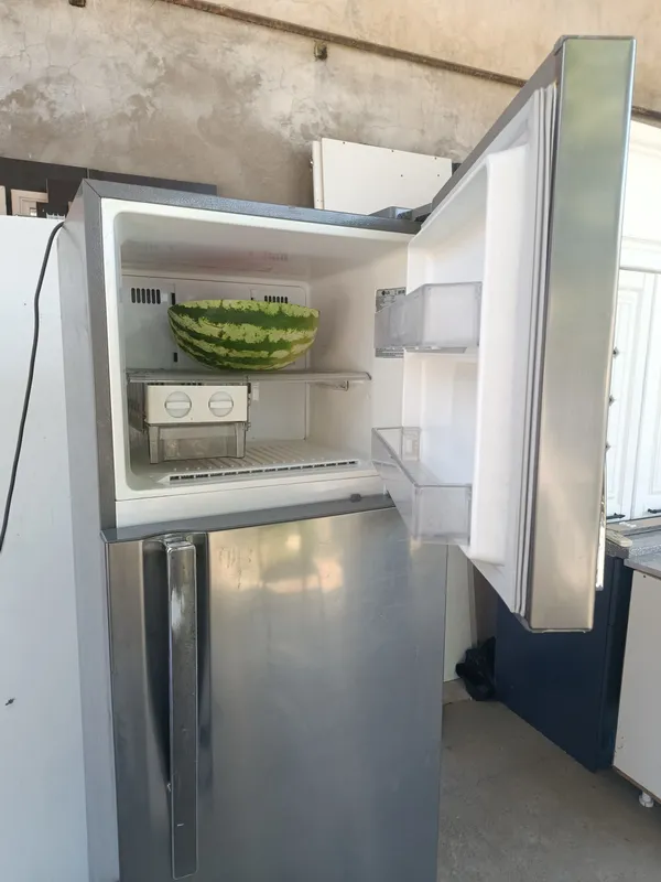 Lg invertor muzlatgich 4