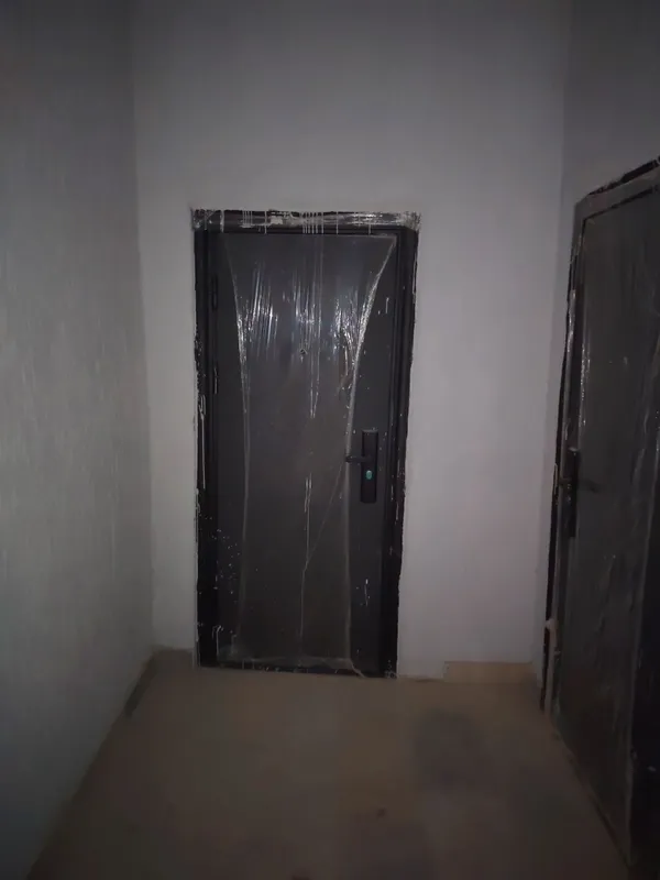 3 хонали квартира сотилади. Яшаш майдони 102м².. 2 3 хонали квартира сотилади. Яшаш майдони 102м².. 2