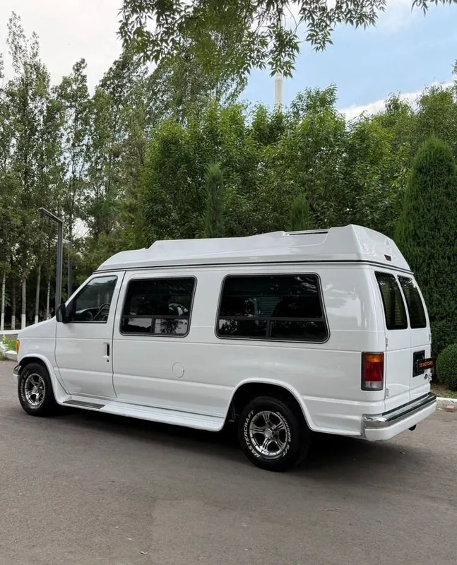 Ford Econoline Antikvar 5 Ford Econoline Antikvar 5