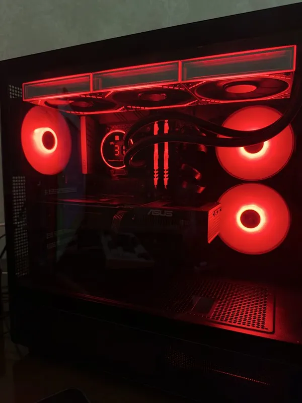 Продам пк с RTX 5070 как новые 5