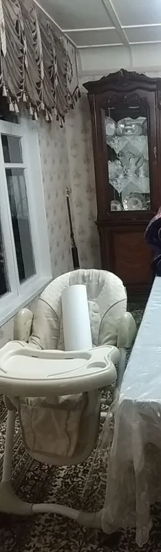 detskiy stol bola ovqatlanadigan holati idealniy