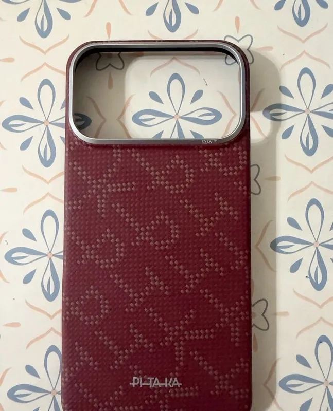 Iphone 17/18 pro Max чехол 1 Iphone 17/18 pro Max чехол 1