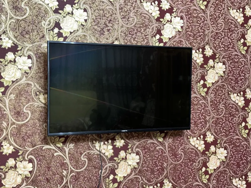 LED Televizor VESTA 43